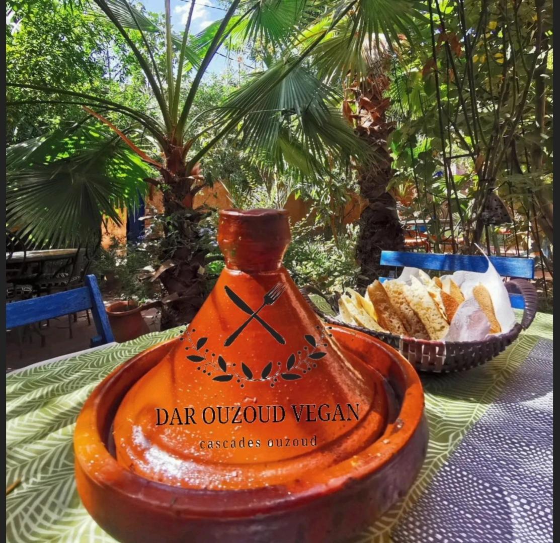ホテル Dar Ouzoud Vegan エクステリア 写真